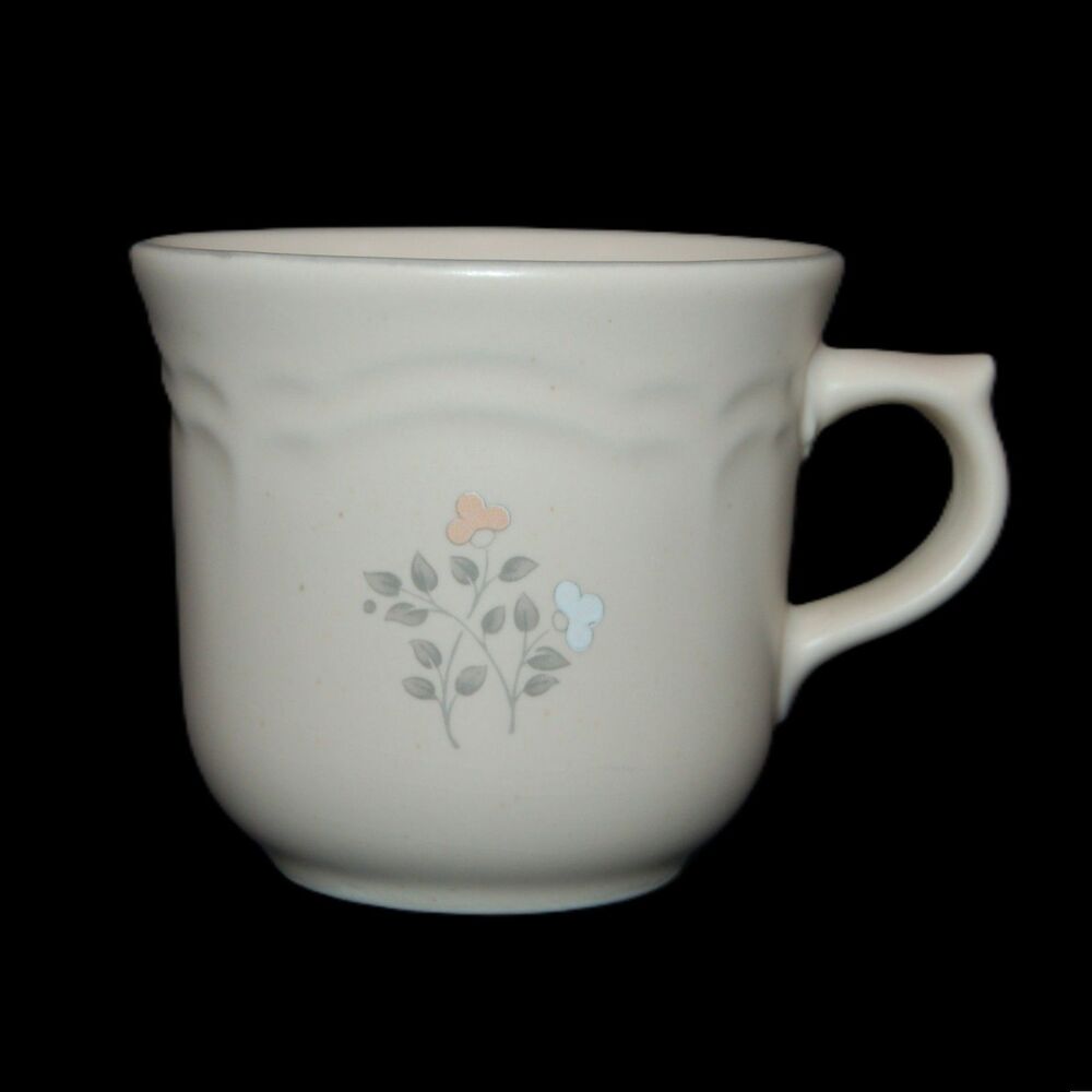 Vintage PFALTZGRAFF USA REMEMBRANCE Flowers Coffee Tea Mug Cup 3.25" Tall